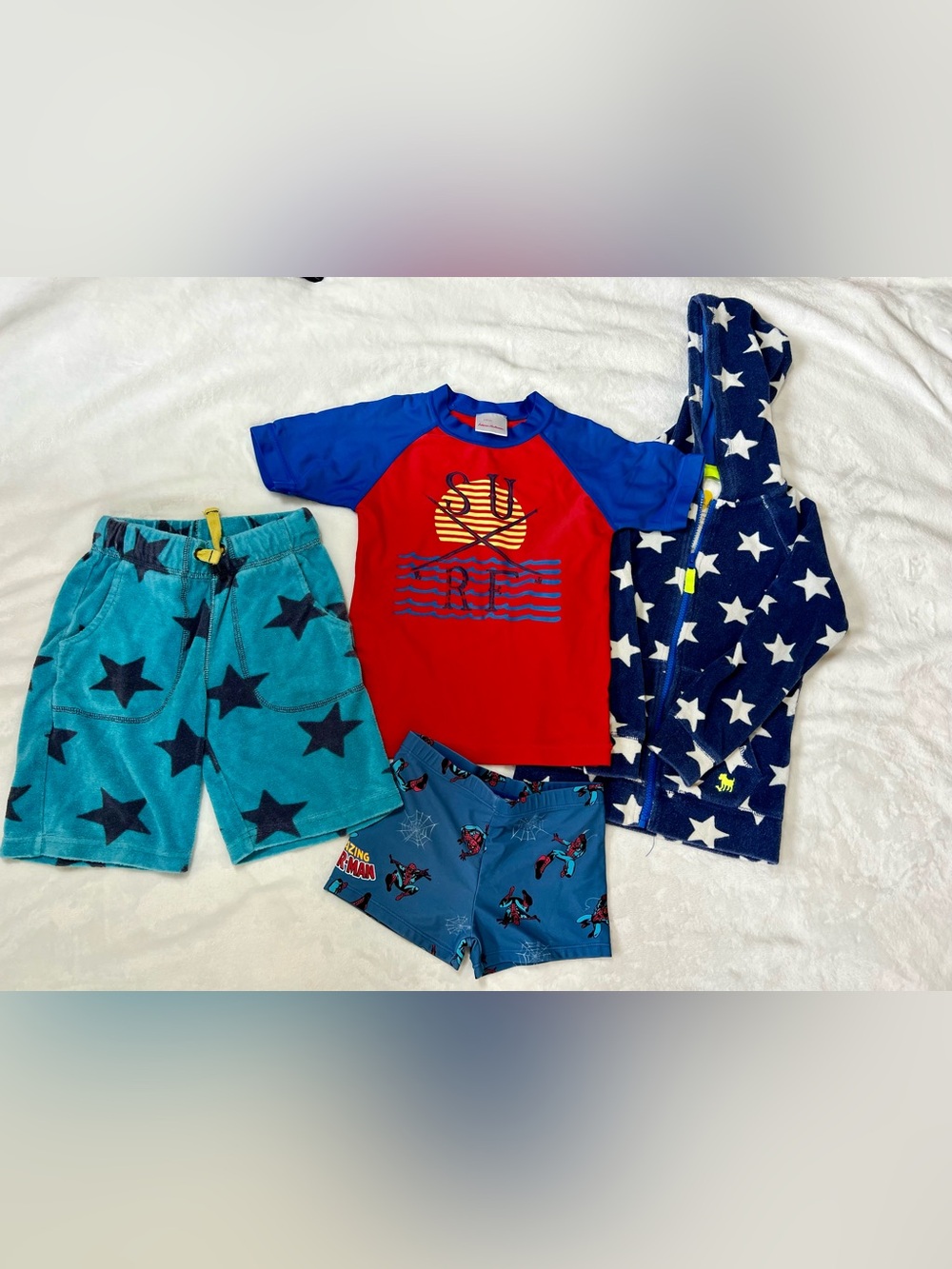 Mini Boden toweling Swim shorts bundle - Picture 3 of 10